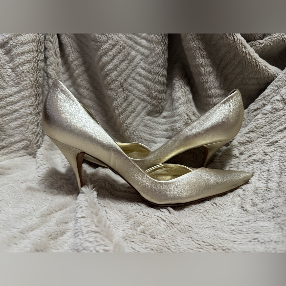 New Bruno Frisoni New Metallic Gold Stiletto Heels Women’s Size 40 EU (US 9-10)